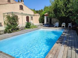 Villa avec piscine privée, hôtel à Allauch