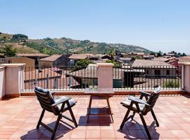 Gli Iris Apartments by Wonderful Italy, hotel in Linguaglossa
