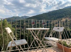 B&B Su Biancu - Sardinian Experience, hotel in Urzulei
