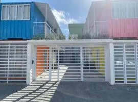 Loft container central c/ estacionamento