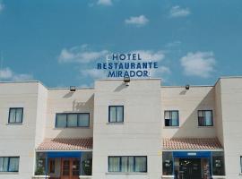 Hotel Mirador, hotel Velilla de San Antonióban