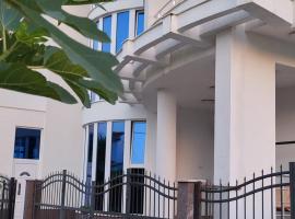 Apartmani Vila Milaris, hotel Ulcinjban