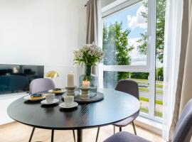 UKIEL PARK 31 przy Plaży Miejskiej i lesie - free parking, klimatyzacja ,FV, golfový hotel v destinaci Olštýn