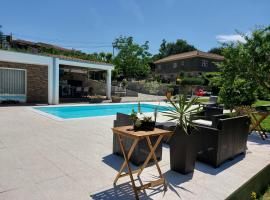 Villa Casa de Santo Antonio, Cottage in Marco de Canavezes