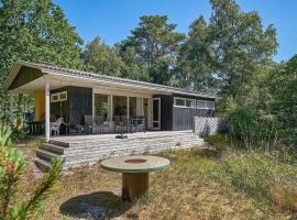 Holiday home Aakirkeby XXXII，维斯特索马肯的Villa
