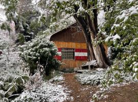 Cabaña de montaña estilo alpino con acceso a Río, hotel poblíž významného místa El Plateau, Río Blanco