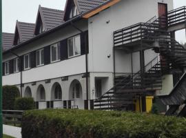 Pokoje Gościnne KORMORAN, hotel em Kąty Rybackie
