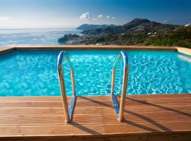 Casa Nostra, stunning, elegant villa in Lipari with pool, semesterboende i Lipari