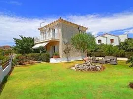 Moriana Stone Villa, panoramic view and garden