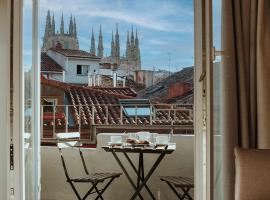 Apartamentos BURGOSUITES, serviced apartment in Burgos