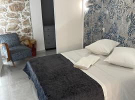 Cres Studio C, hotel a Cres