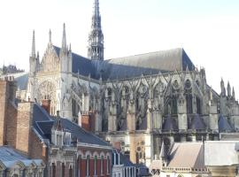 아미앵에 위치한 홈스테이 Maison au pied de la cathédrale Amiens centre