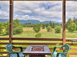 51 Mi to Mt Rainier Mtn-View Escape on 8 Acres!: Randle şehrinde bir otel