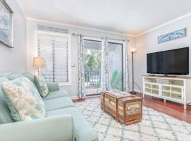 Beach Racquet A127, Hotel in Tybee Island