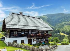 Holiday home in Bad Kleinkirchheim near ski area, suusakuurort sihtkohas Sankt Oswald