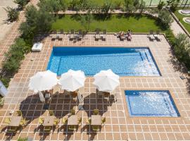 Bon Sol Prestige - AB Group, serviced apartment in Playa d'en Bossa