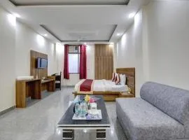 Hotel Premier Noida 135