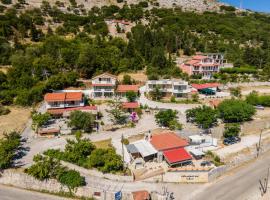 Minas Apartments, hotel in Divarata