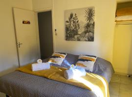 Ti kaz bo - Chambre vanille chez l'habitant, homestay in Bras-Panon