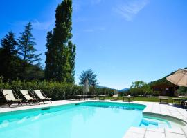 Gattaia Apartments with swimming pool, hotell med parkeringsplass i Gattaia