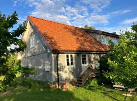 Trevlig lägenhet på Bjärehalvön, casă de vacanță din Lillaryd