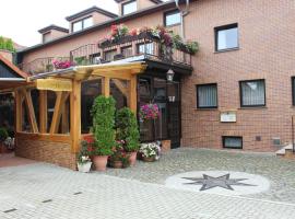 Hotel und Pension Am Burchardikloster, hotel u gradu Halberštat
