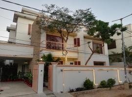 Hotel island Clifton, hotel in Karachi