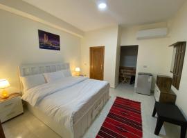 Rose city inn, teenindusega apartement sihtkohas Wadi Musa
