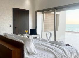 Paradisiac and luxurious villa with private beach in Dakhla, hotel di Dakhla