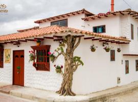 HOTEL COLONIAL VILLA CARMELA, hótel í Tota