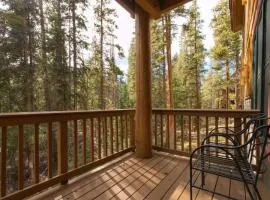 Charming Condo Nestled In The East Keystone Resort Neighborhood, Shuttle To Ski Slopes, Outdoor Pool And Hot Tub