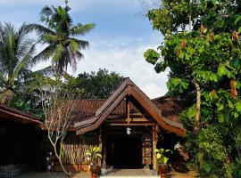 Griyo Jawi - Cabins & Pool, penzion – hostinec v destinaci Magelang