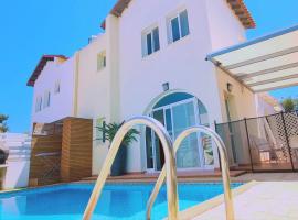 STAY Villa Marianna, hotel en Paralimni