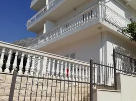 Apartment Villa Bajna
