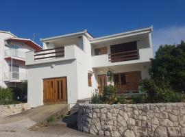 Six bedroom Holiday home Matea, Cottage in Ploče