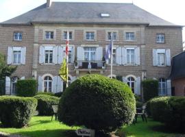 Hotel Le Clos du Montvinage, hótel í Étréaupont