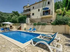 Castell Mirto - villa private pool