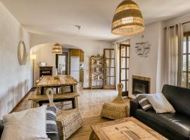 Castell Mirto - villa private pool, hotel en Calonge