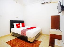 OYO 91460 Guest House Kencana Syariah, hotel in Bandar Lampung