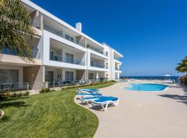 CoolHouses Algarve Lagos, 3 Bed modern Flat, outdoor, Indoor pools and SPA, Amor à Vida, spahotell i Lagos