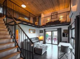 villa in the sky on mount Hermon, ski resort sa Neve Ativ