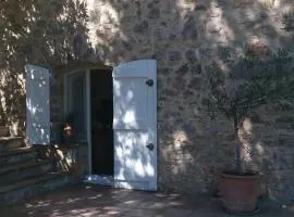 Le Clos sous le chemin