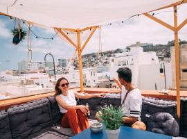 Doña Rose Coliving: Las Palmas de Gran Canaria şehrinde bir hostel