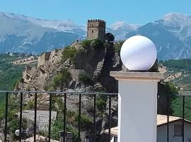 Primae Noctis Rooms in Apartments, bed and breakfast en Roccascalegna