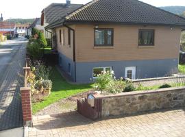 Ferienwohnung Jena-Zoellnitz, hotel v destinaci Zöllnitz