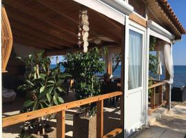 Ionion Seaside Home, hotell i Vartholomio