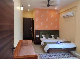 Hotel shivalay palace: Maheshwar şehrinde bir otel