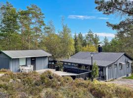 Holiday home Halden, hotel v mestu Halden