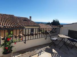 La Carriera, petite maison sud Ventoux, au charme Provençal, hotel i Bédoin
