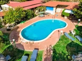 Harmony Hotel & Studio